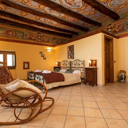 Palazzo Lauritano Hotel Аджерола Екстериор снимка