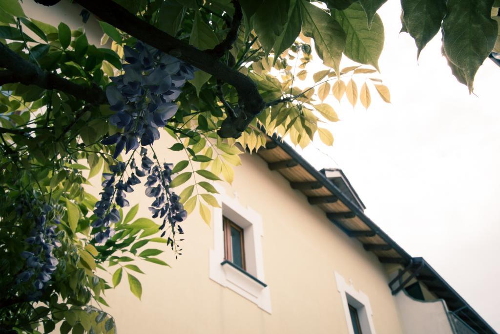 Palazzo Lauritano Hotel Аджерола Екстериор снимка