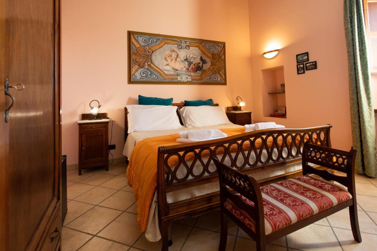 Palazzo Lauritano Hotel Аджерола Екстериор снимка