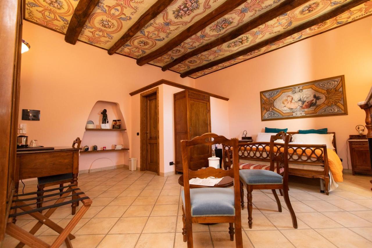 Palazzo Lauritano Hotel Аджерола Екстериор снимка