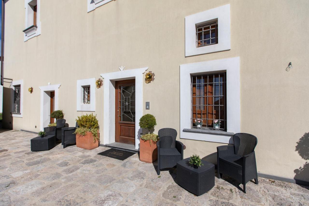 Palazzo Lauritano Hotel Аджерола Екстериор снимка
